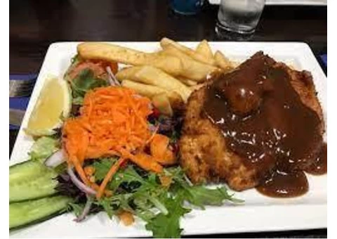 Delicious Burger!! Get 5% off @Goldburger Express Greenacres SA - 2/3