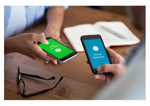 Splitting expenses with an expense management app - 2/3