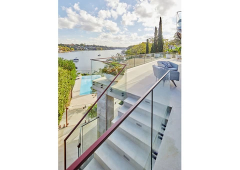 Stylish & Premium Glass Balustrade Fencing Solutions - 1/8