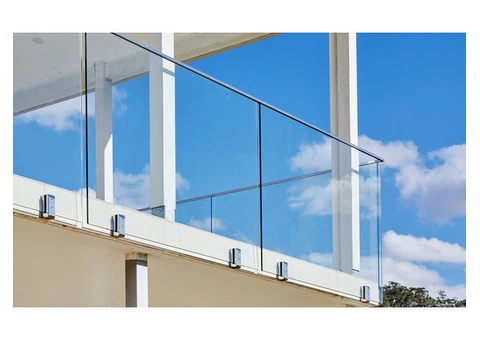 Stylish & Premium Glass Balustrade Fencing Solutions - 3/8