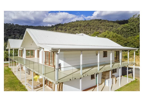 Stylish & Premium Glass Balustrade Fencing Solutions - 4/8