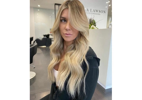 Best Hair Extension salons - 2/3
