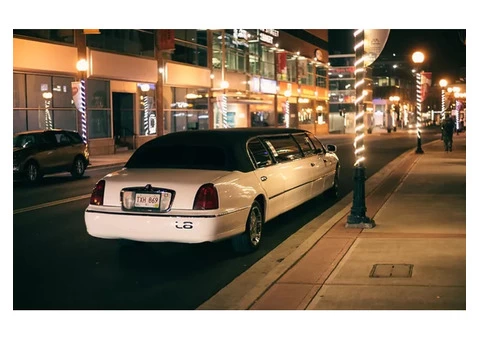 Brisbane Limo Service - Call +61 414 472 001