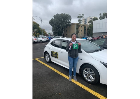 Professional, Trained & Accredited Driving Instructor in Melbourne
