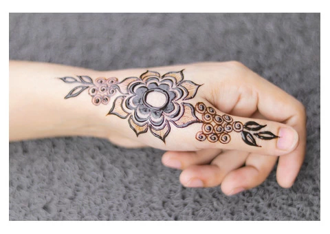 Get affordable Henna Tattoos in Logan