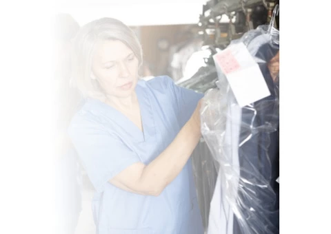 Practice Correct Commercial Laundry Service | Bundle Laundry - 2/4