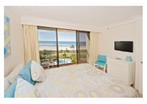 Palm beach gold coast accommodation