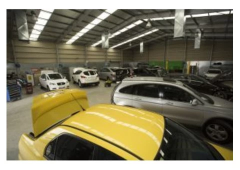 Top Crash Repair near me with Plaza Crash Repairs: Call today! - 1/3