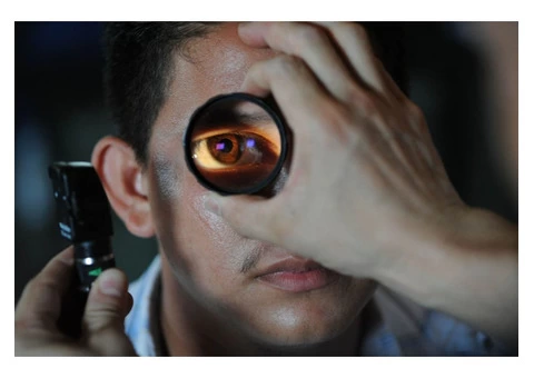 An Optometrist in Salisbury