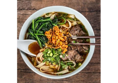 $5 off - Yuan's Wok Asian Restaurant Kelvin Grove Takeaway, QLD - 2/4