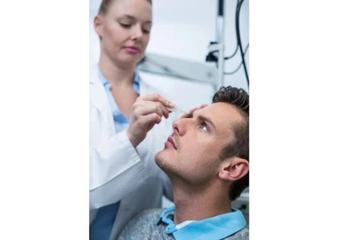 Specsavers Eye Test in Salisbury