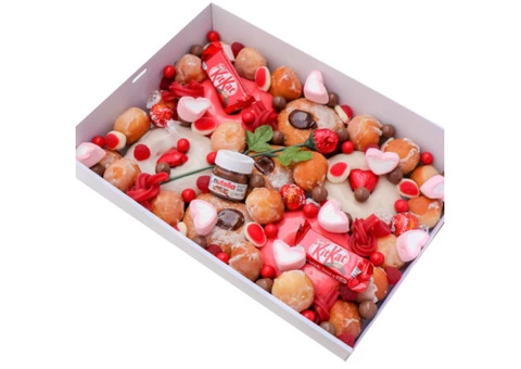 Order Delectable Dessert Box for Same Day Delivery in Sydney - 1/4