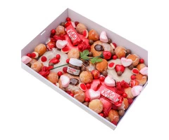 Order Delectable Dessert Box for Same Day Delivery in Sydney