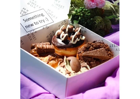 Order Delectable Dessert Box for Same Day Delivery in Sydney - 2/4