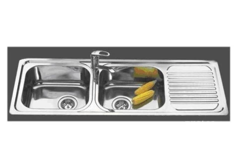 Get Elegant & Durable Custom Wardrobe Built at the Best Prices - 2/4