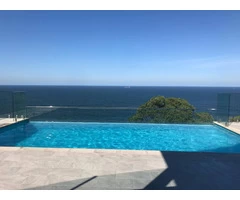 Premium mobile pool servicing in central coast! Get now