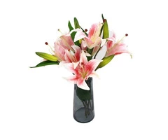 Create an Attractive Natural Looking Garden With Artificial Plants