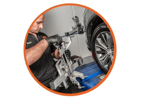Professional Car Mechanic Services in Essendon North