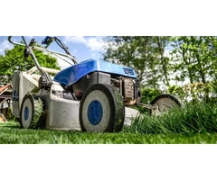 Get commercial landscape gardening services in Melbourne