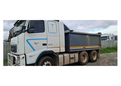 Transport Service Company Melbourne | Hume Transport Services | 0434 210 959 - 1/3