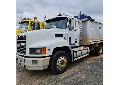 Transport Service Company Melbourne | Hume Transport Services | 0434 210 959 - 2/3