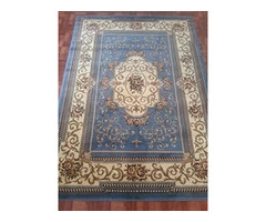 Commercial Rug Cleaning to Keep Up Interior Decor