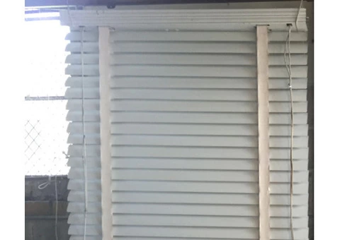 Expert curtains and blinds cleaning services