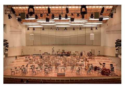 Live Concerts Made More Exciting with Stage Light Rigging - 2/4