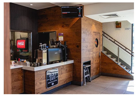 Expert Residential & Commercial Carpenters in Sydney - 2/3