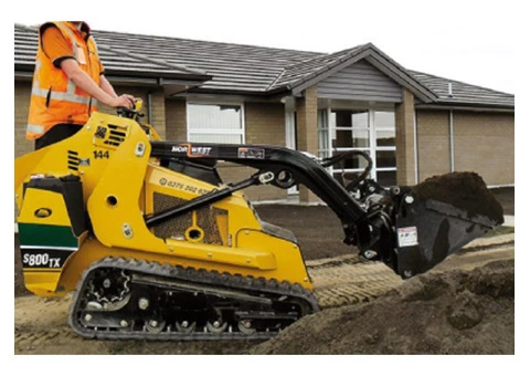 Get Affordable Mini Loader Service in Sunshine Coast | LivingScape
