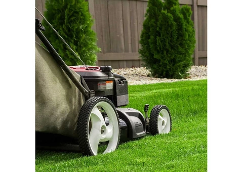 The Best Lawn Mowing Service in Austral | Artisan Mowing
