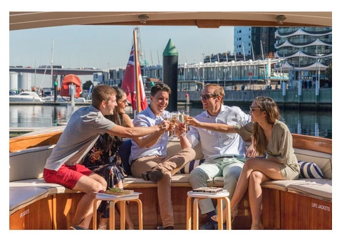 Christmas Party Boat Cruise Melbourne | Christmas Party Cruises Birrarung | MVBirrarung