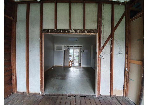 Asbestos Removal - 1/4