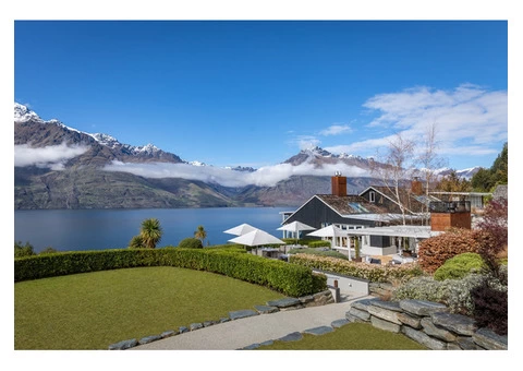 lake view apartment queenstown - 2/3