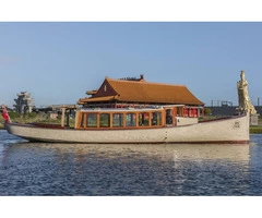 Private Hens Cruise Melbourne | Hens Night Boat Cruise Melbourne | MV Birrarung