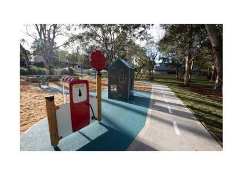 Playground Equipment Australia - Call 1300 433 364