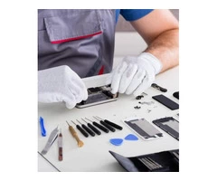 Same-Day iPhone Screen Repairs in Advancetown with 1 Year Manufacturer’s Warranty