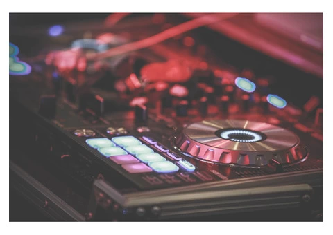 Hire The Best DJ Services In Melbourne For Your Wedding Event