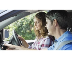 Get Trained From the Best Driving School in Hawthorn