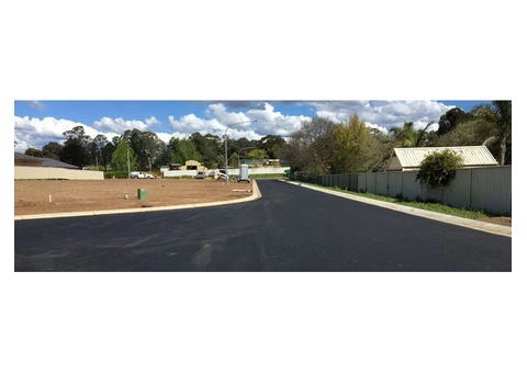 Wide Range of Asphalting Services Offered By Asphalt Contractors