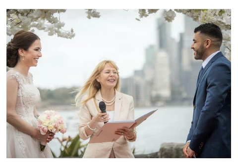 Get Hold of the Best Sydney Marriage Celebrant for your Wedding - 4/8