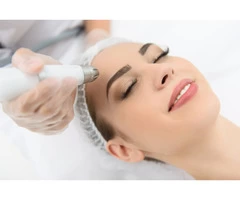 Best Beauty Treatment for Men & Women by IPSN Certified Aestheticians