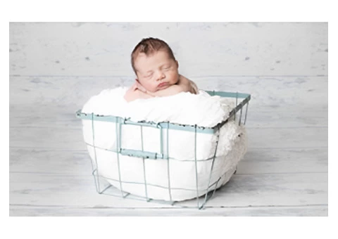 Want to hire a newborn photographer in Sunshine Coast? - 2/2