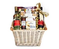 Amazing Gift basket to Cherish Your Beloved Ones in Brisbane