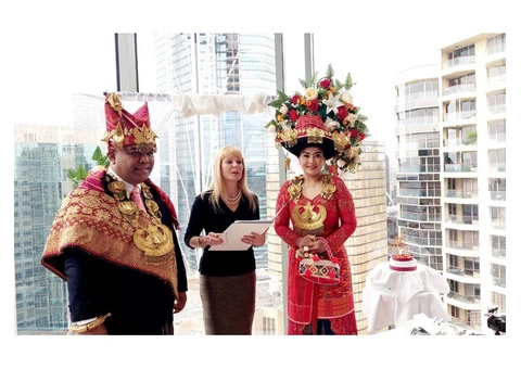 Create your Dream Wedding with the Right Marriage Celebrant - 1/8