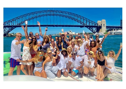 Sydney Harbour Party Boats - Lucky Presnts