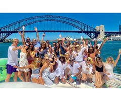 Sydney Harbour Party Boats - Lucky Presnts