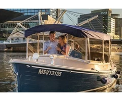 Melbourne River Cruises | Party Boat Cruises Melbourne | Melbourne Boat Hire