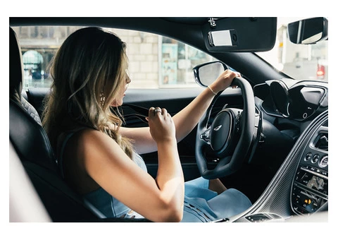 Local Motor Driving School in Melton Providing Complete Lessons