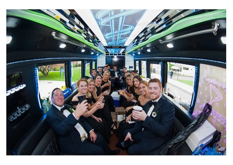Hire Devoted Party Bus Providers in Perth for Your Short Trip
